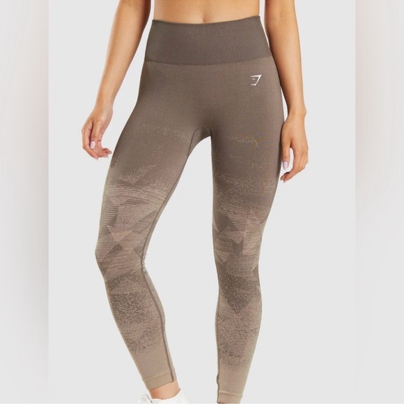 Gymshark Adapt Ombré Seamless Leggings - Picture 1 of 12